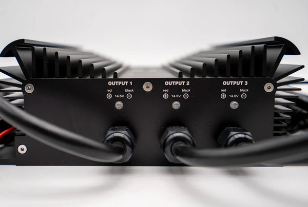 3 Bank Lithium & AGM Marine Waterproof Battery Charger - Battery Chargers